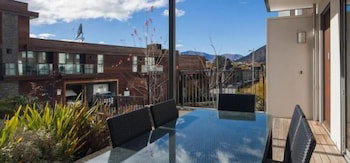 Hotel Queenstown Village Apartments