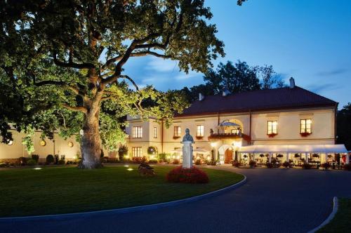 Hotel Zamek Dubiecko