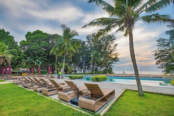 Hotel Estella Phuket Mai Khao Beach Resort