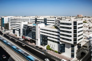 Hotel Crowne Plaza Dubai Deira cazare Dubai