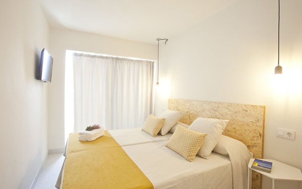 dal travel Cala Morlanda Estudios