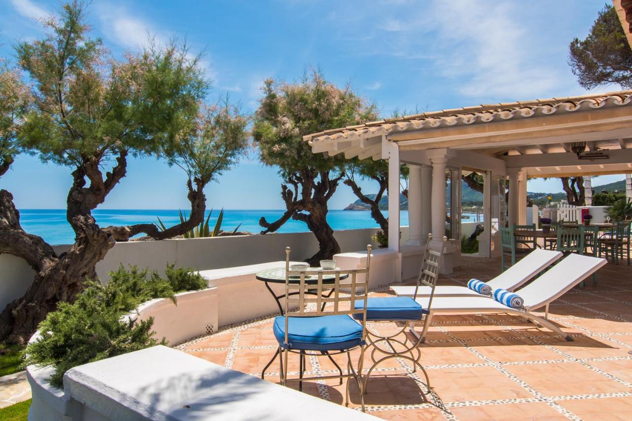 The Sea Club
