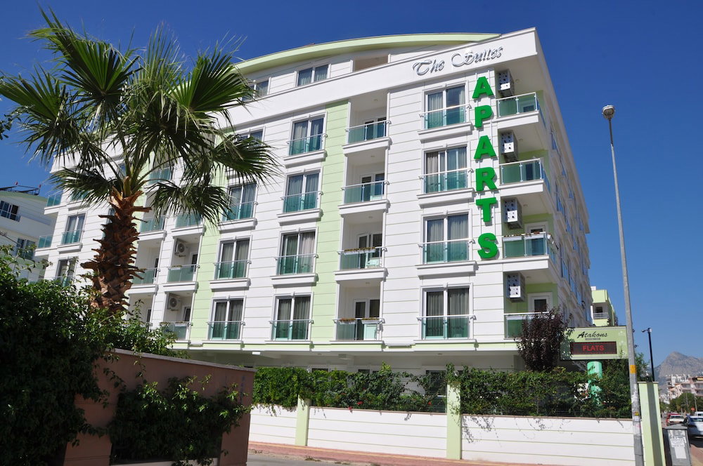 Hotel The Suites