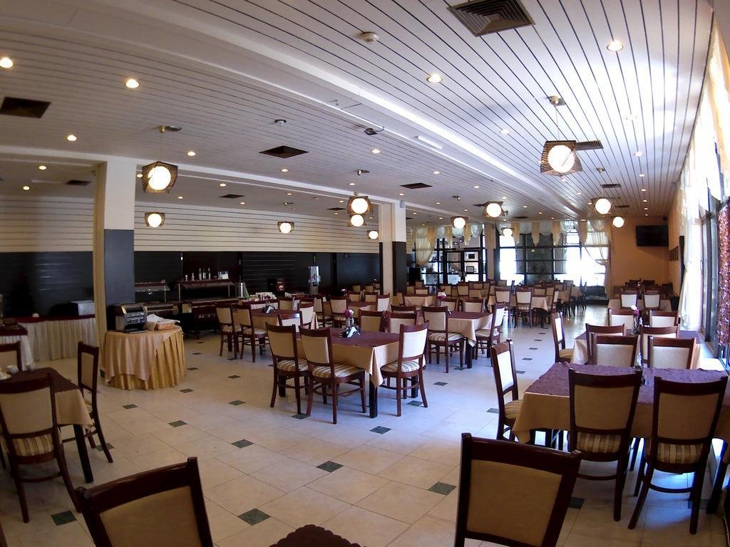 Hotel Ela