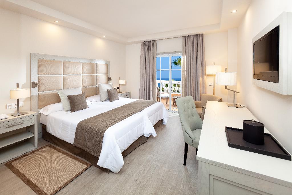 dal travel Hotel Riu Garoé