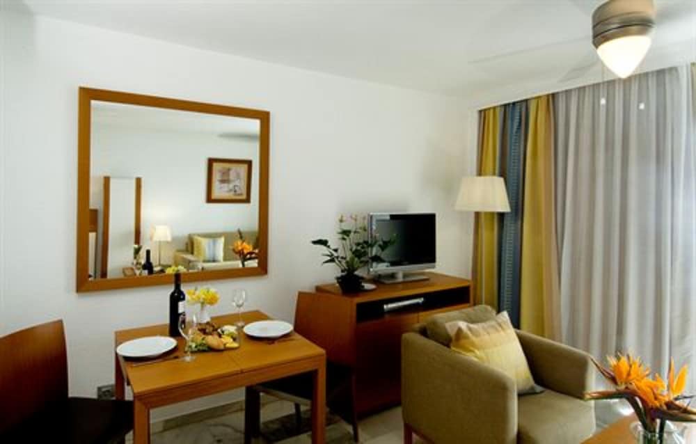 dal travel Palm Beach Tenerife