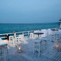 Hotel White Suites cazare Afytos