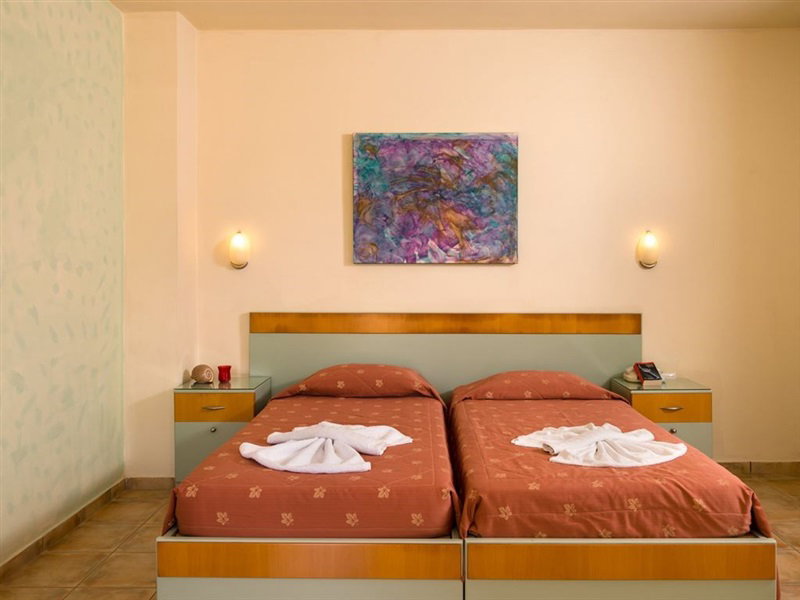 dal travel Nireas Hotel