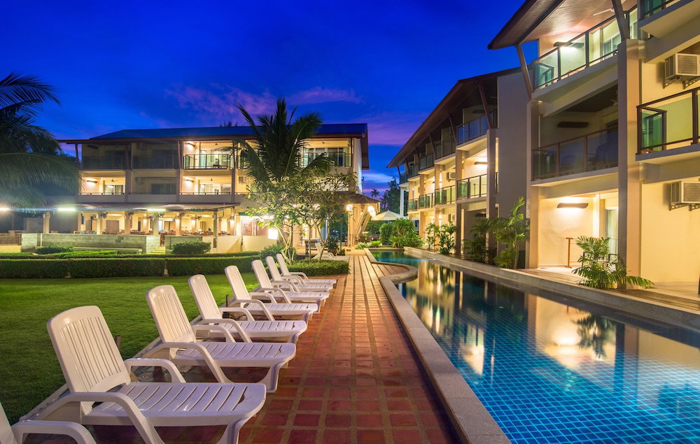 Hotel Lanta Pura Beach Resort (Sha)