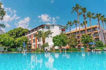 Hotel Belpoint Beach Hotel