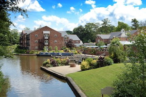Hotel Lion Quays Hotel & Spa cazare Chirk
