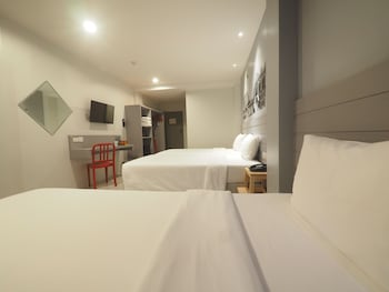 Recenta Express Phuket Town (Sha)