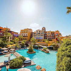 Sejur Europe Villa Cortes vacanta Arona