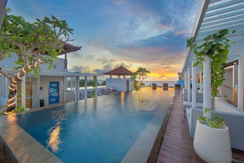 Hotel Kuta Beach Hotel