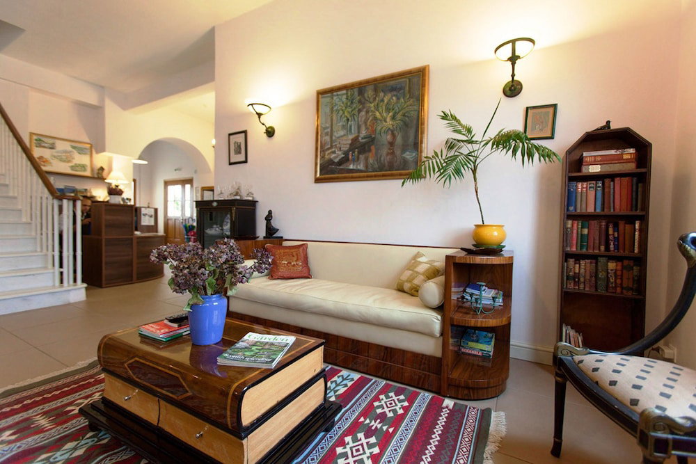 Lagou Raxi Country Hotel