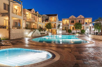 Hotel Lotus Apartments