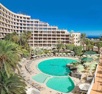 Hotel Seaside Sandy Beach