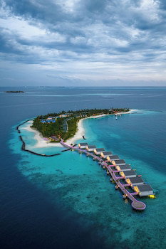Hotel Oaga Art Resort Maldives Greatest All Inclusive