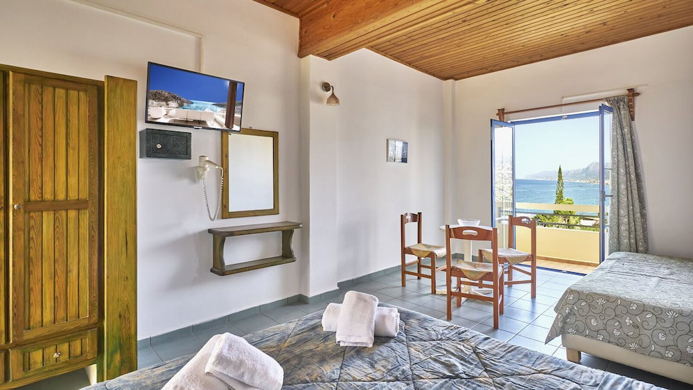Hotel Dionysos Apartments And Studios