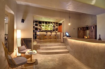 Agapitos Villas And Guesthouses