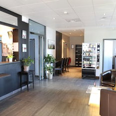 Hotel Adonis Paris Sud Apparthotel Le Fontainebleau cazare Rungis