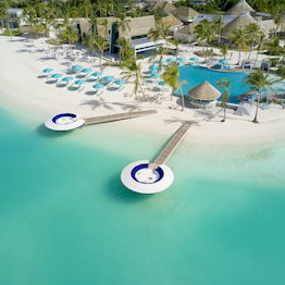 Hotel Kandima Maldives cazare Kudahuvadhoo