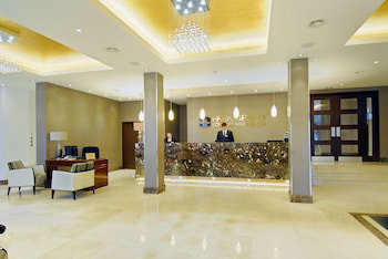 Park Grand London Heathrow