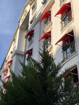 Hotel Riva Resatbey Boutique & Busines Hotel