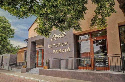 Hotel Oporto Panzio