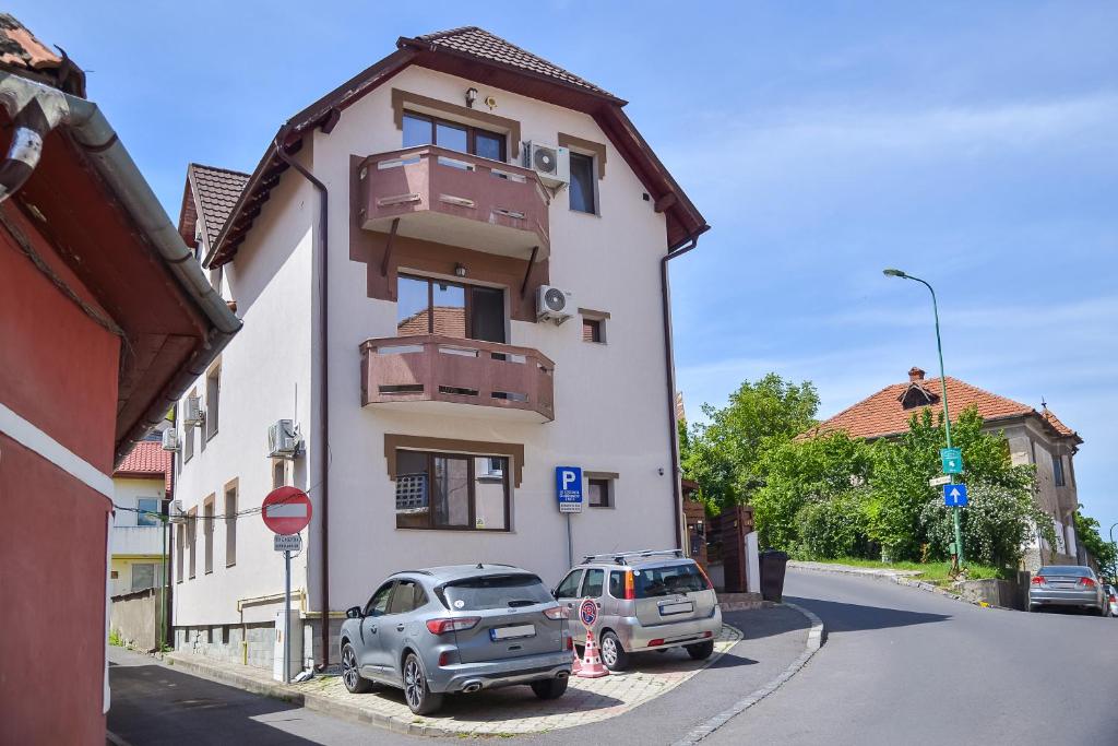 Hotel Buzoianu Residence By Holztreppe