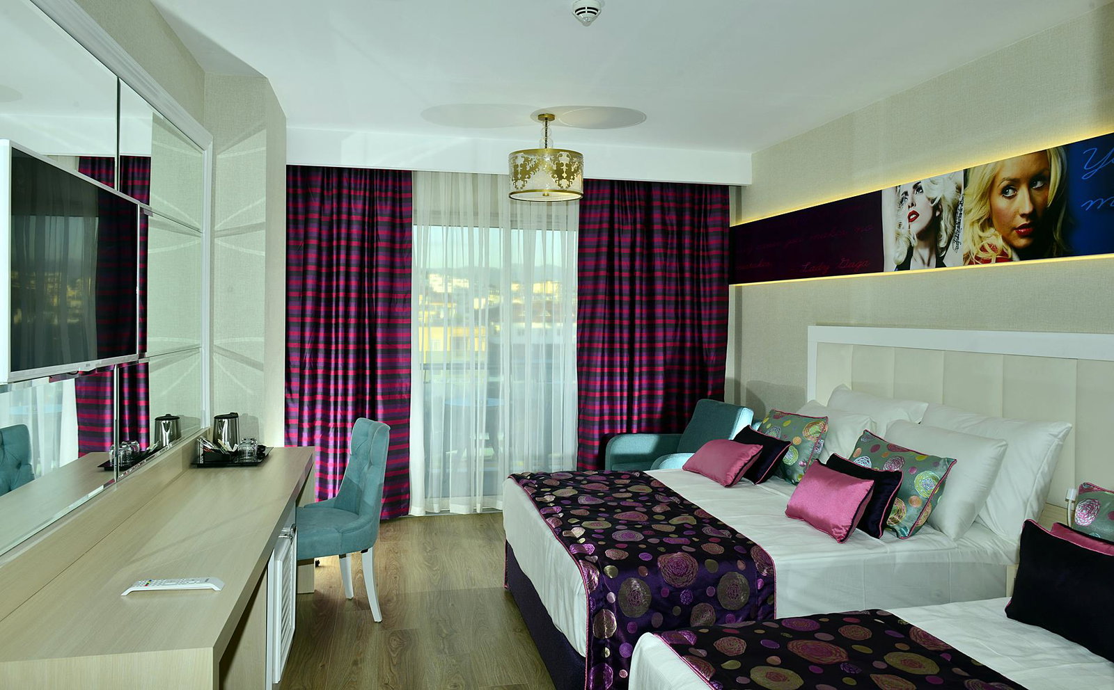 dal travel Azura Deluxe Resort&Spa