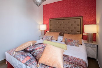 Alhambra Boutique By Tam Resorts