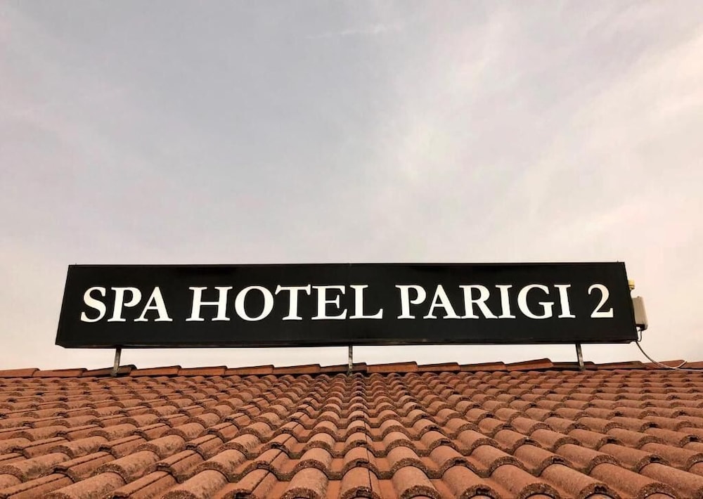 Spa Hotel Parigi 2