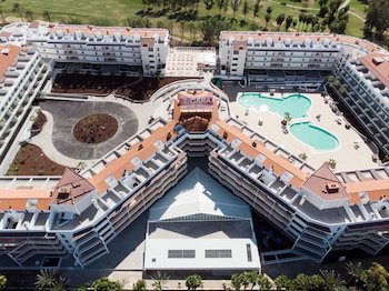 Hotel Gara Suites Golf & Spa