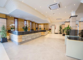 Hl Suites Nardos - Only Adults