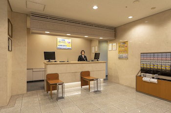 Station West Washington Plaza