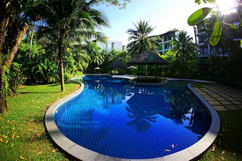 Hotel Casuarina Shores (Sha)