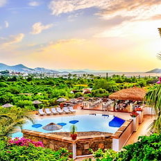 Hotel 4 Reasons Bistro cazare Yalikavak