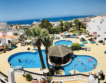 Hotel Regency Torviscas Apartments Suites