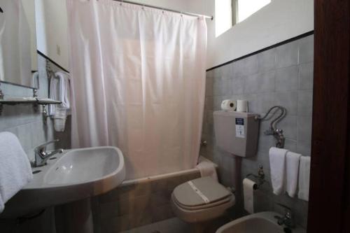 Geres Guest House