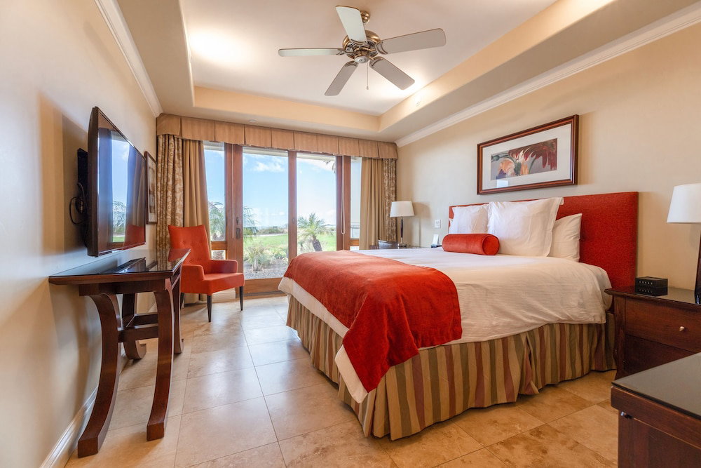 Dolphin Bay Resort And Spa