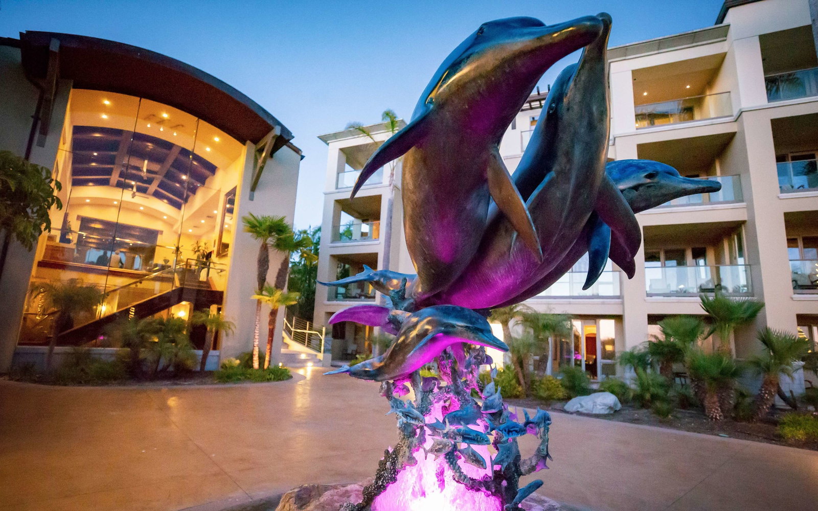 Dolphin Bay Resort And Spa