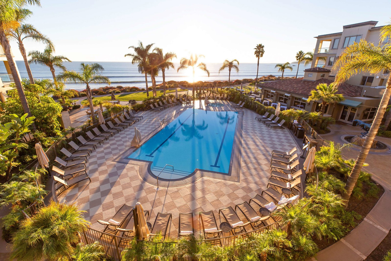 Dolphin Bay Resort And Spa
