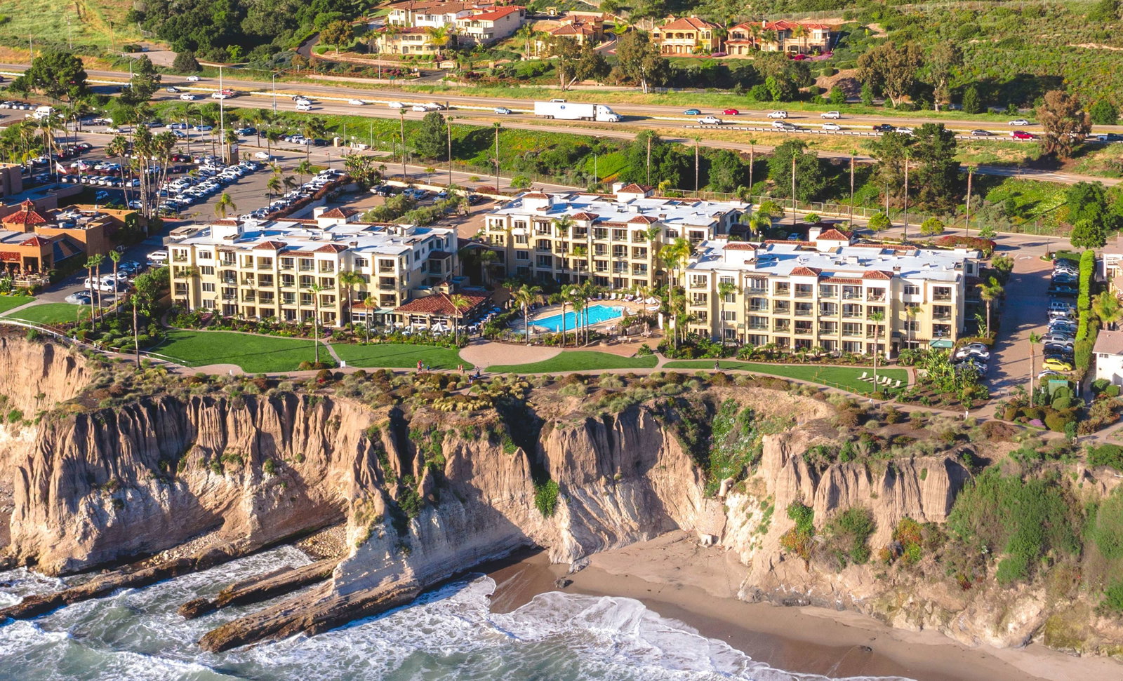 Dolphin Bay Resort And Spa