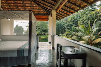 Hotel Talalla Retreat