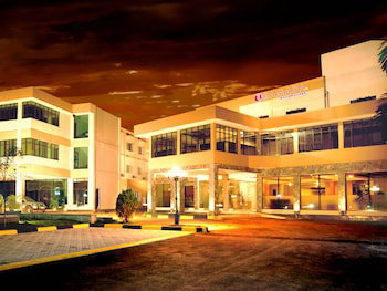 Hotel Ramada By Wyndham Katunayake Colombo International Airport