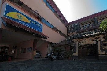 Pesona Beach Inn