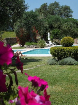 Hotel Fundana Villas