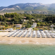 Hotel Barefoot Contessa cazare Valsamata