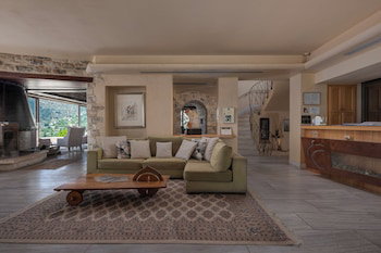Valeni Boutique Hotel